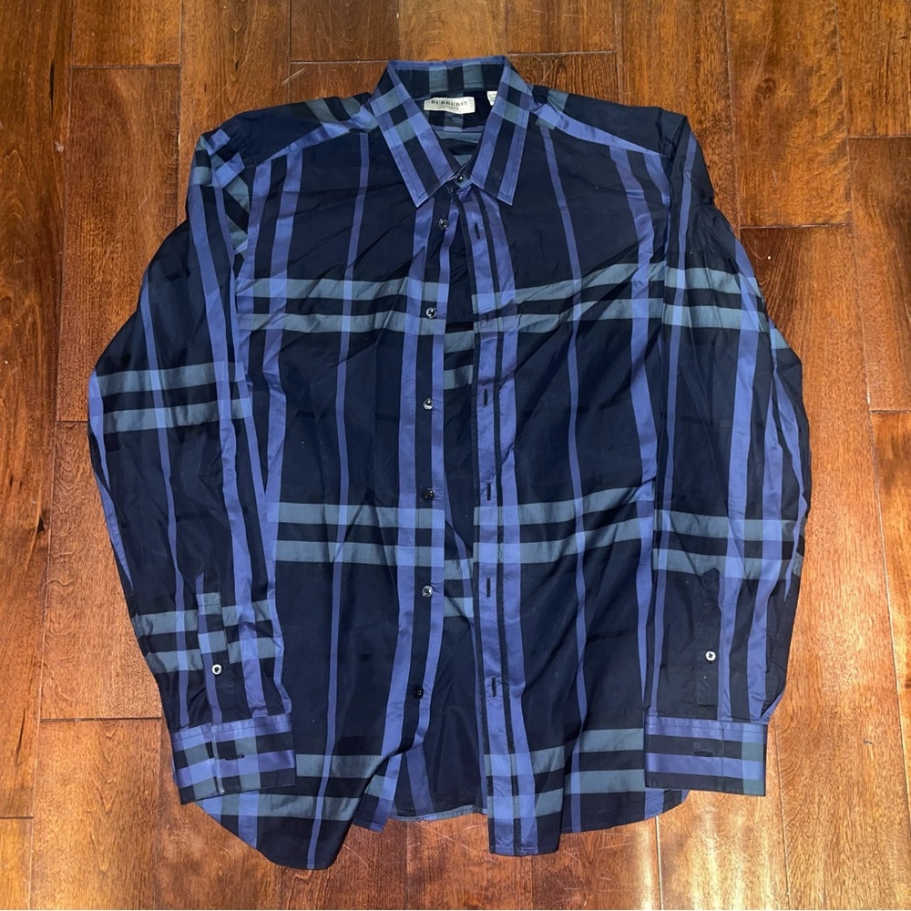 Burberry Button Up - Picture 2 of 3